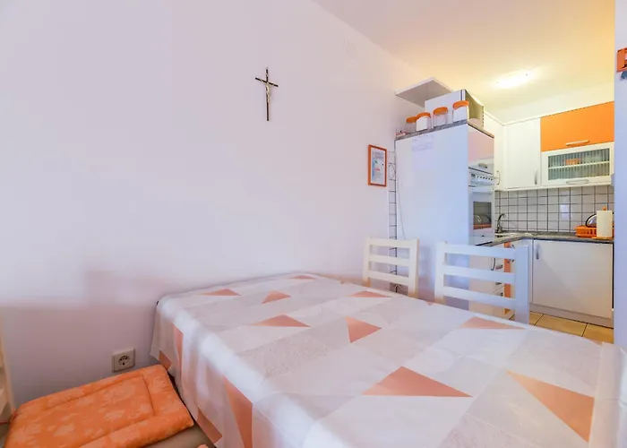 Apartamento Mira Zarok
